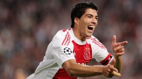 Suarez returns to Ajax